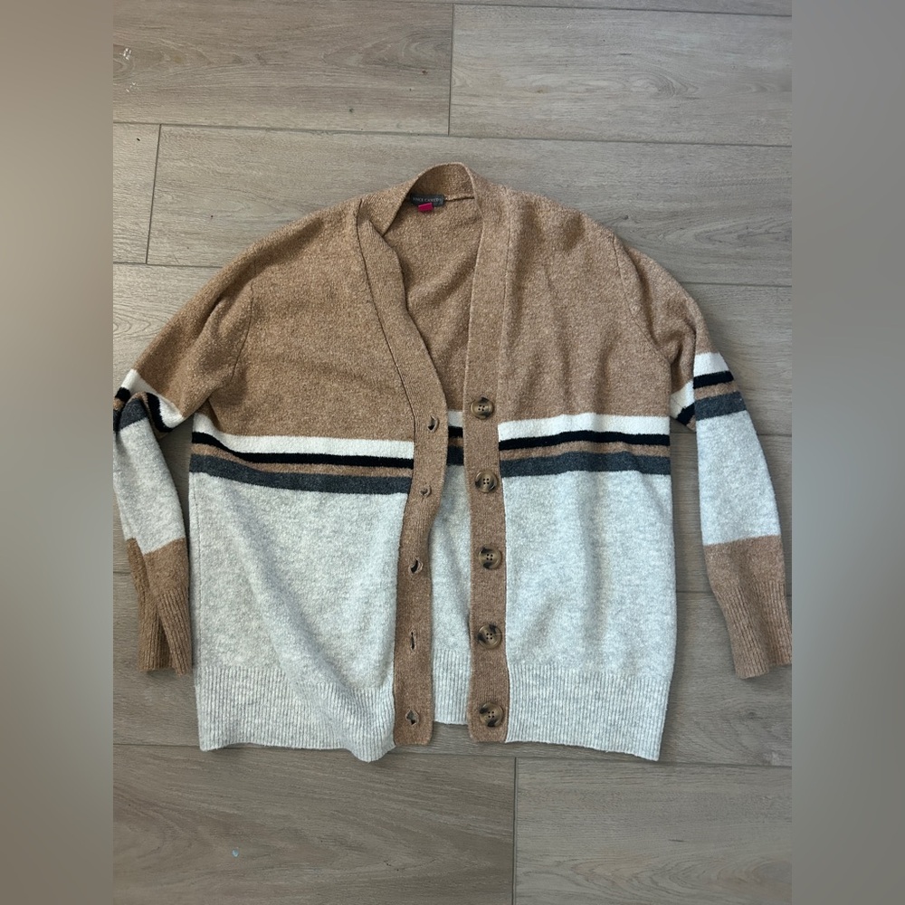 Vince Camuto Tan and Cream Striped Sweater Women’s Size S